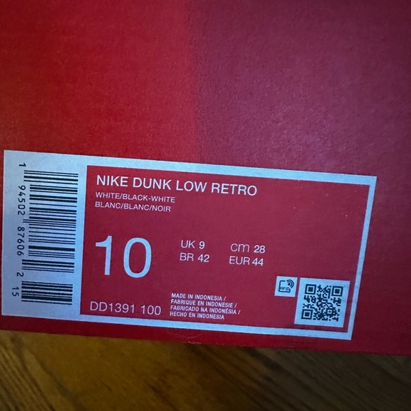 EUC Nike Dunk Low Retro Black & White Pandas Sz:M10/ W 11.5 In The Box. - Picture 7 of 8
